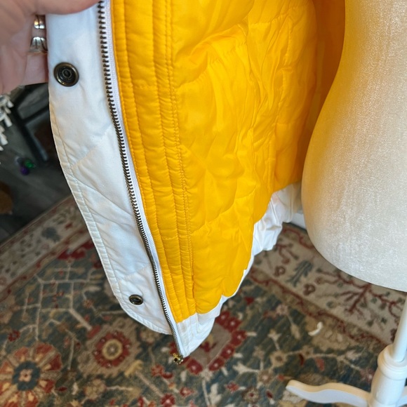 Vintage 80s White Puffer Jacket - Picture 10 of 14